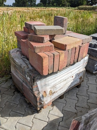 Ca. 7 m2 Trommel 20x30x6 bont