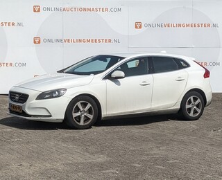 Personenauto, Volvo, V40 1.6 D2 Momentum, 2013