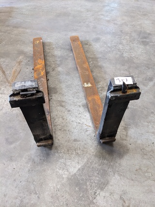Zet lepels heftruck, FEM 2