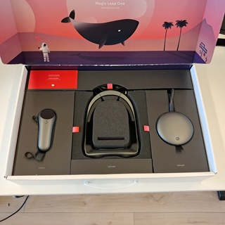Augmented Reality (AR) headset, Magic Leap, One, M9002 Creator Edition