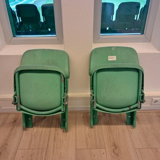 2x Stadion stoel FC Groningen