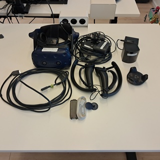 VR Headset, HTC, Vive Pro