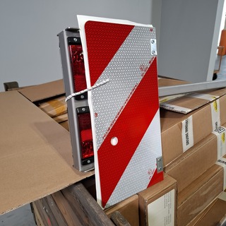 Partij signaleringsborden, Breedte bord