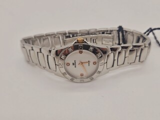 Pryngeps diamanten horloge – Zwitsers merk