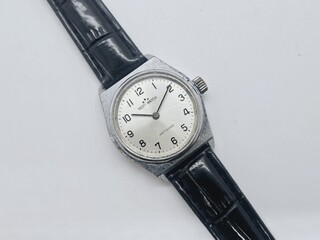 Hedy Watch mechanisch vintage horloge
