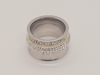 Gioielli dames ring – Nieuw – Stenen zijn geen naturlijke diamanten