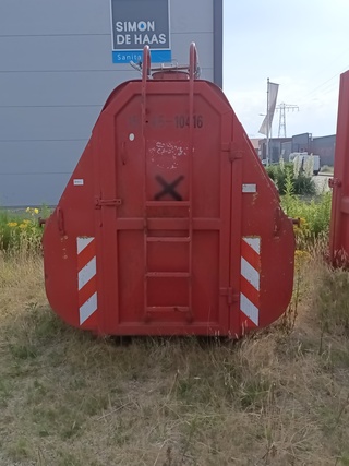 4.5 m3 afzet gesloten container, 2015
