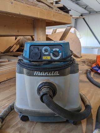 Bouwstofzuiger Makita, VC2510L, bouwjaar 2022