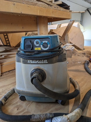 Bouwstofzuiger Makita, VC2510L, bouwjaar 2022