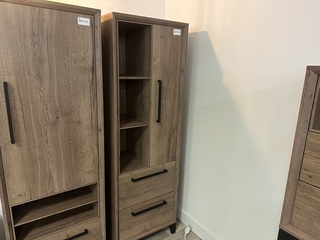 Bergkast Engeland, Maxfurn, espresso