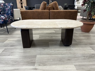 Salontafel Budapest
