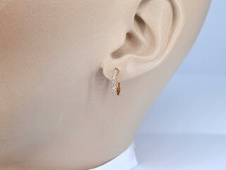 Rosegouden creolen met diamanten