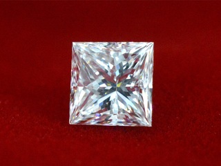 Diamant – 1.00 carat princess geslepen diamant (gecertificeerd)
