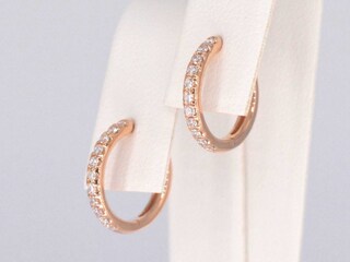Rosegouden creolen met diamanten