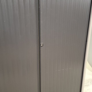 3x Jaloeziekast, Ahrend