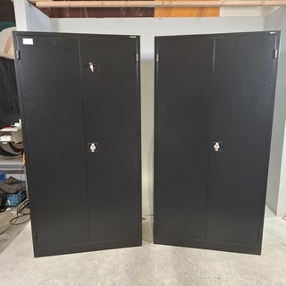 2x Werkplaatskast, Overtoom