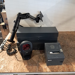 Diverse kassa systeem accesoires met 2x Kassa scherm