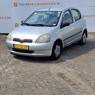 Personenauto, Toyota, Yaris 1.3-16V VVT-i Luna, 2001