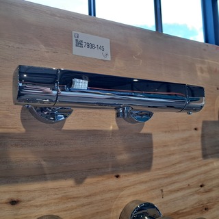6x diverse kranen, O.a. Grohe, Chroom