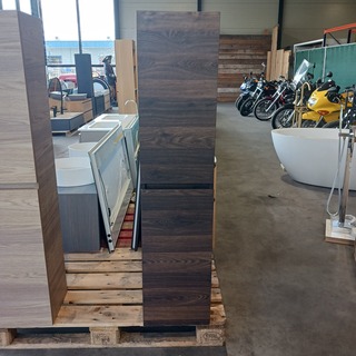 Hoge kast, Xenz, Space, Brown oak