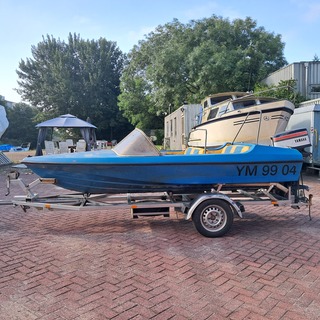 Speedboot met trailer en buitenboordmotor, Vega, 405, Blauw