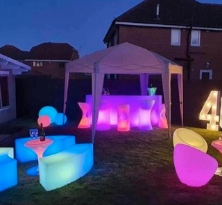 2x Led rgb buiten barkruk, 2025