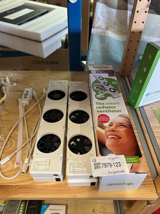 5x Radiator ventilator met 1 oplader SpeedComfort