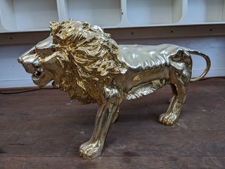 Decoratiebeeld Leeuw goudkleurig
