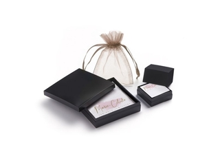 Marie Celeste Hanger Hart  Goud