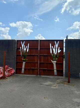 (Locatie Hoorn) Metalen Toegangspoort