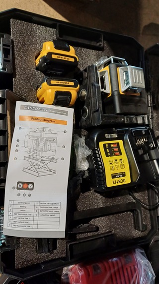 Laser level 12 lijns, Sanderz, Geel, 2025