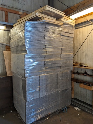 Partij diverse isolatieplaten op pallet