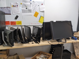 9x Diverse monitor o.a. HP, Dell, Philips