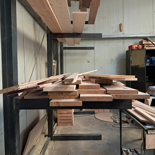 Partij divers hout restmateriaal