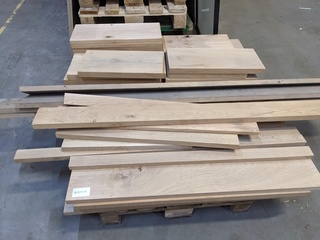 Partij eiken planken, restmateriaal