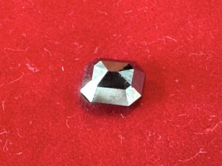 Diamant – 2.39 carat echte natuurlijke zwarte diamant in smaragd vorm
