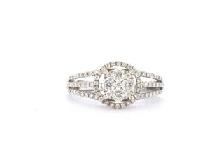 Witgouden ring met natuurlijk diamanten van 1.20 carat totaal
