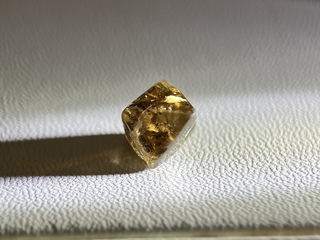 Diamant – 4.40 carat carat echte ruwe diamant – oktaeder vorm