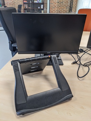3x Monitor, 2x Iiyama, 1x Acer