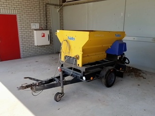Getrokken zoutstrooier 0.8m³, Nido – Schmidt, Stratos B08L-15 AWCL-280
