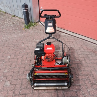 Loop maaier, Jacobsen, Eclipse