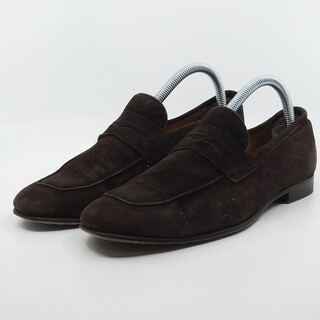 Paar schoenen maat 6, Carlos Santos