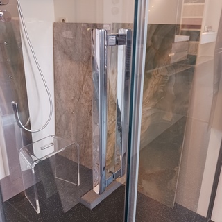 Showroom stoomcabine Glass