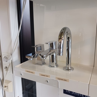 3x Diverse fonteinkranen Grohe