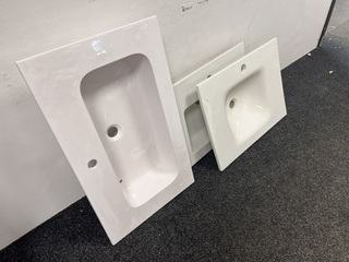 3x Meubel wastafels