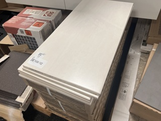 Ca. 6 m² Wandtegels