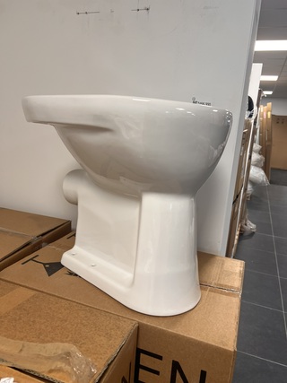 Partij toiletten