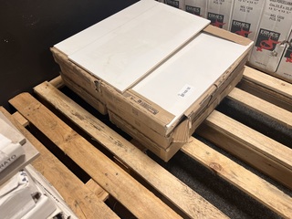 Ca. 5 m² Wandtegels