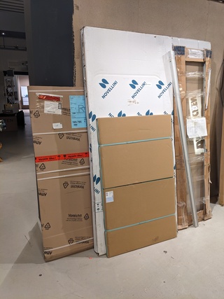 Diverse sanitair toebehoren