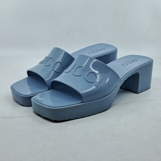 Paar slippers met hak, Gucci, blauw